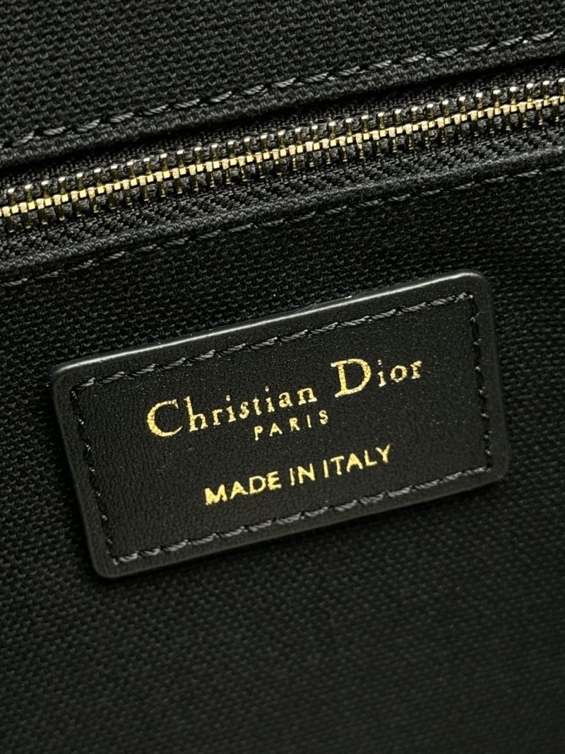 chr1st1an D10r shopping bags
